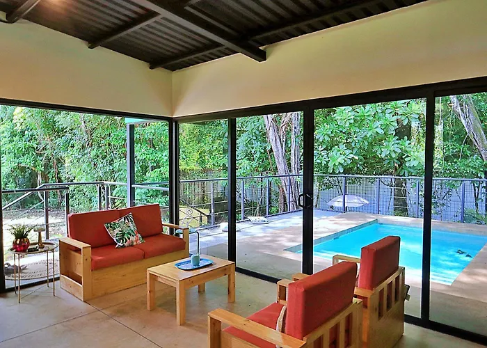 Jungle Container Private Pool 8 Min Avellanas Villa